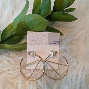 Nordstrom 14th & Union l NWT Gold Tone Hoo…